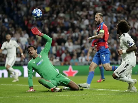 Marcelo tái hiện phong cách ghi bàn quen thuộc của Leo Messi