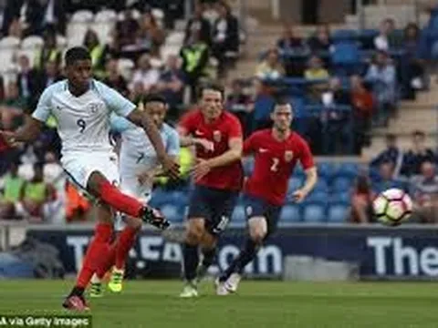 Marcus Rashford và bàn thắng ra mắt U21 Anh