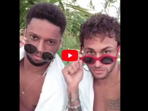 Marquinhos và Neymar 'quẩy' mạnh ở Brazil