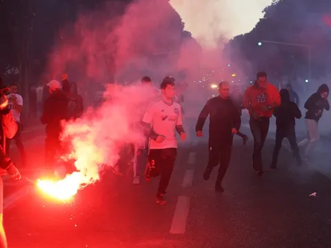Marseille 2-2 PSG: Kịch tính từ khi chưa bắt đầu