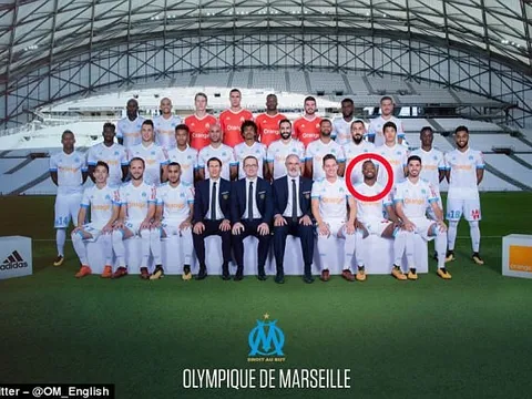 Marseille một phen tự xấu hổ vì Patrice Evra