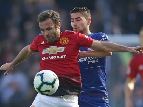 Lộ chiến thuật, HLV Mourinho gấp rút tiền hành điều tra nội bộ