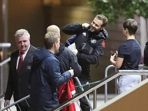 Mata tươi rói trước thông tin được ra sân tiếp Benfica