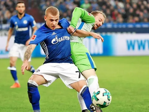Có một "Tiểu Pirlo" đang tung hoành tại Bundesliga
