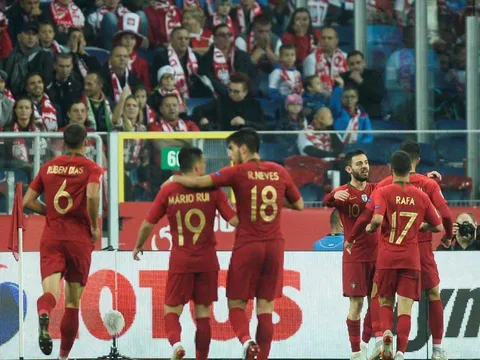 Bồ Đào Nha thắng trong ngày không Ronaldo, Fernando Santos nói gì?