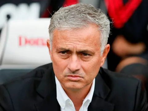 Man United đang trên con đường trở thành Chelsea thứ hai