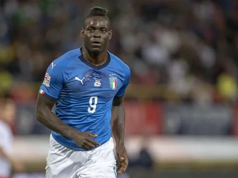 Mario Balotelli bị đuổi khỏi tuyển Italy: Từ thiên tài đến bất tài