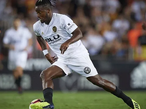 Michy Batshuayi: “Gã lãng du” mới của bóng đá châu Âu