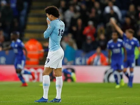 1 tháng, 3/4 trận thua, 7 điểm, 'nhà vua' Man City thật sự khủng hoảng?