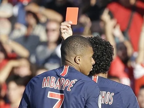 Mbappe bị đuổi, người cũ M.U tỏa sáng trong chiến thắng điên rồ của PSG