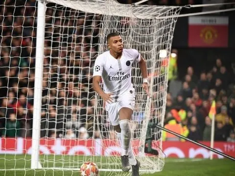 Mbappe dần thay Neymar để trở thành vị cứu tinh của thành Paris