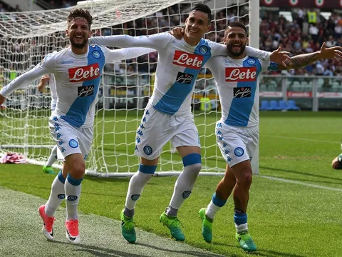 Bộ ba M-I-C: Biệt đội tinh quái thành Naples