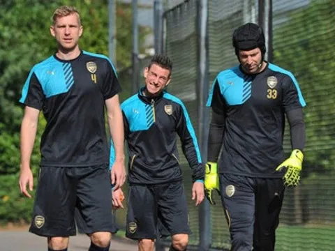 Nóng! Emery cho phép ngôi sao đầu tiên rời Arsenal trong tháng Giêng