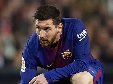 Chuỗi 6 trận tịt ngòi: Messi cũng chỉ là người phàm!