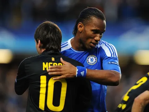 Messi, Barcelona đều rất tệ trước Chelsea