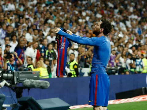Messi muốn biến Real thành quà Giáng Sinh cho CĐV Barcelona