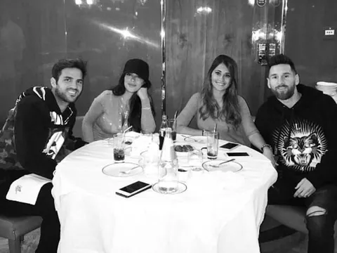 Messi và Ramos cùng đi ăn ở London sau gala 'The Best'