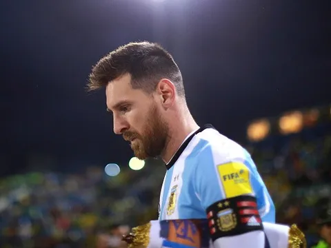 Messi trên đường trở thành 'người không phổi' của thế giới