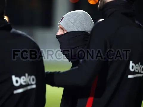 Messi trùm kín đầu trên sân tập, Barca sẵn sàng khiến Real nản lòng