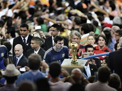 Messi: 'Hy vọng bóng đá sẽ trả cho tôi món nợ World Cup'