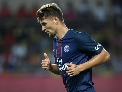 Meunier than chán ở PSG, Man Utd mừng thầm