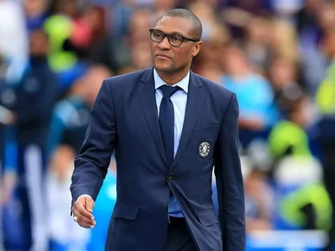 Michael Emenalo từng thao túng Chelsea như thế nào?