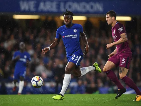 Michy Batshuayi: Kẻ đóng thế đáng thương ở Chelsea