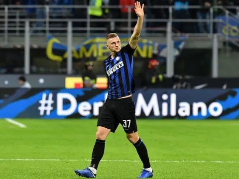 Luis Suarez công khai mời mọc mục tiêu của Man Utd đến Barca