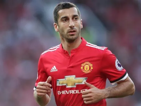 Mkhitaryan làm gì để ghi điểm với Người đặc biệt?