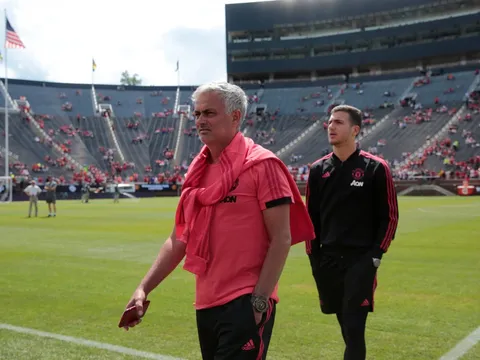 Hãy cứ chê, nhưng đây là 2 điều tuyệt vời Mourinho đã làm cho Man Utd