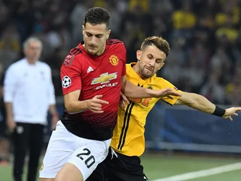 Mourinho ấn định ngày "chào sân" Premier League của Dalot