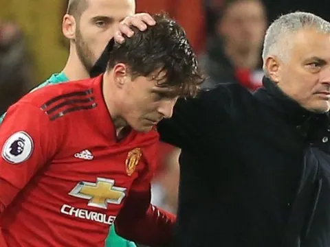 Mourinho ấn định thời điểm 'người hùng' Man Utd trở lại