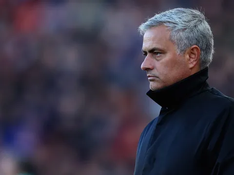 Mourinho chỉ ra 5 'KHÔNG' khiến M.U mất điểm trước Stoke City