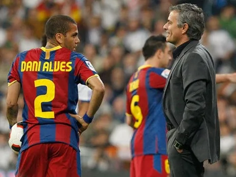 Mourinho đã chặn đường khoác áo Chelsea của ngôi sao này