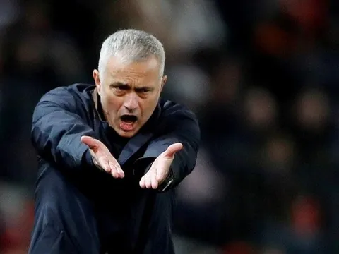 Mourinho đang dần 'hết phép' tại Man Utd?