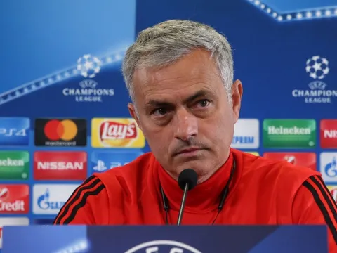 Mourinho đề ra mục tiêu trước trận tái đấu Benfica