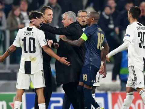 Mourinho được ví như sư tử khi khiêu khích Juventus