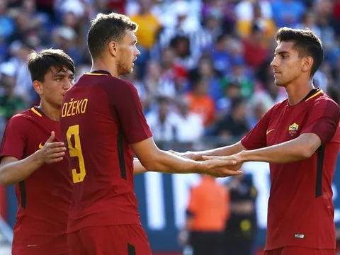 Mourinho trực tiếp gọi điện, muốn M.U xé hợp đồng 'Viên ngọc thành Rome'