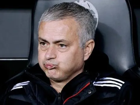 Sau khi bị sa thải, Mourinho đã làm điều này với các cầu thủ M.U