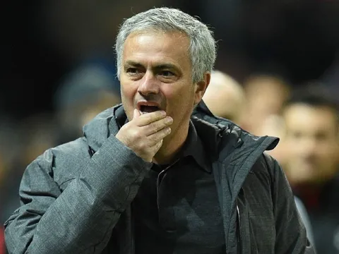 Đâu rồi “mùa thứ hai rực rỡ” của Mourinho?