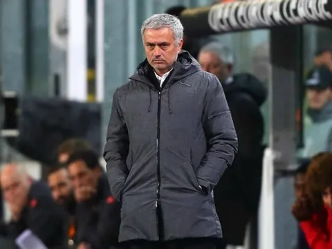 Mourinho nhận định thế nào về Dalot ở trận ra mắt Man Utd?