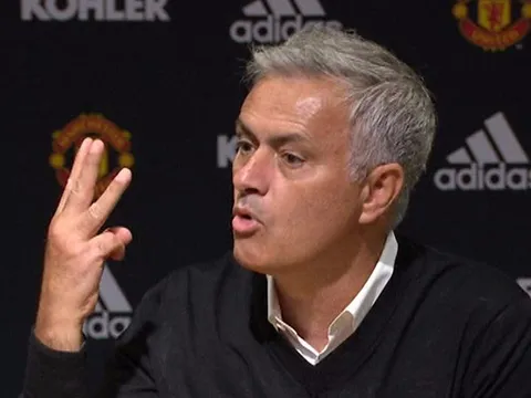 Giận cá chém thớt, Mourinho nổi điên ra lệnh truyền thông chỉ trích Tottenham