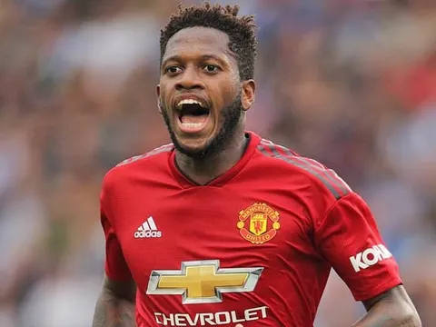 Mourinho phản ứng ra sao khi Fred có bàn ra mắt M.U?