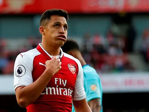 Mourinho ra tay, Man City có nguy cơ mất Sanchez
