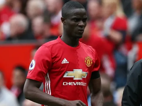 Mourinho TIẾT LỘ lý do loại cả Bailly và Mkhitaryan