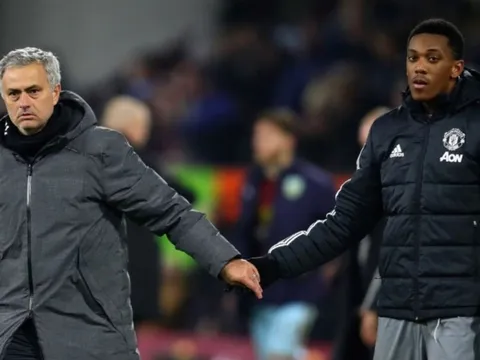 Mourinho: "Với cậu ấy, tôi chưa bao giờ bỏ cuộc"