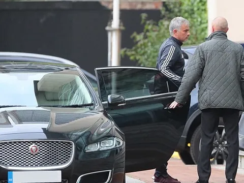 Mourinho trở lại đại bản doanh Man Utd