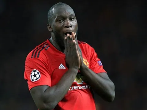 Mourinho, xin chọn ai đó khác đi đừng là Lukaku!