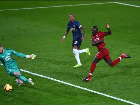 MU giờ chỉ còn là đội bóng hạng hai so với Liverpool
