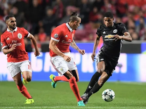 MU vượt ải Benfica: Rashford trên con đường Ronaldo
